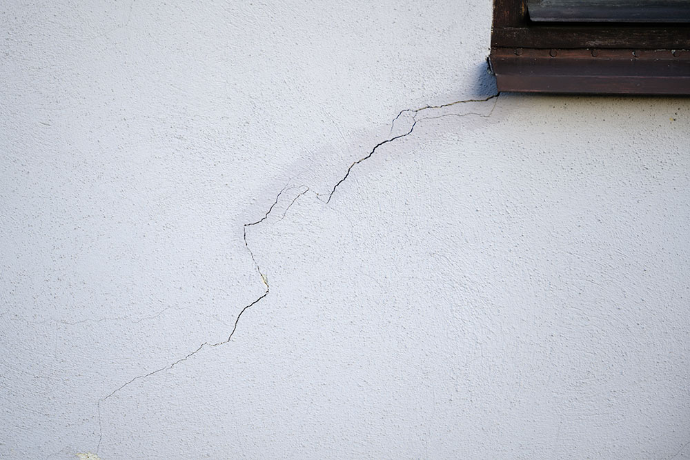 crack from window corner